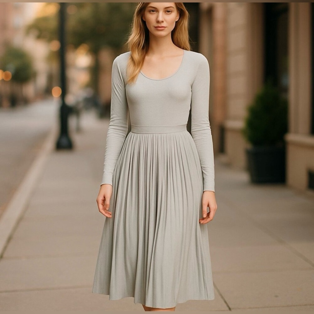 Avec Les Filles Dress.